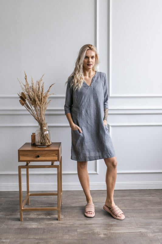 Linen dress with pockets - split neck dress